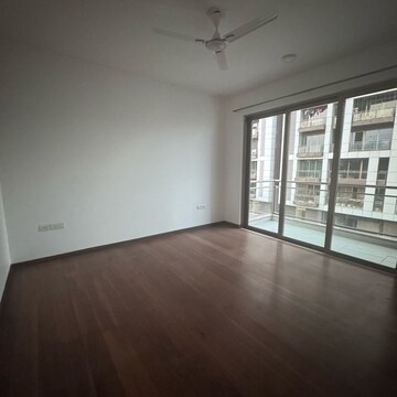 Room in 3.5 BHK Apartment at Tata Primanti-Tower Residences, Dhani – for Sale
