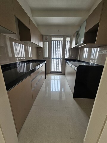 Team Area in 2 BHK Apartment at Sugee Atharva, Prabhadevi – for Rent