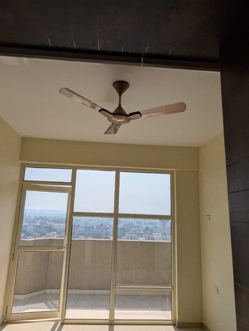 Furnished Amenities in 2 BHK Apartment at Pyramid Fusion Homes, Sector 70a – for Rent