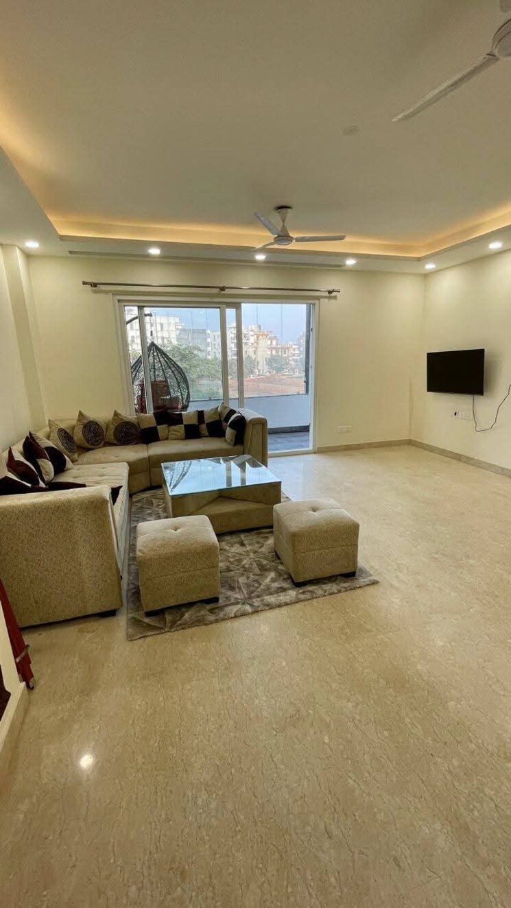 Living Room, ansal-api-versalia 3 Bedroom 2793 Sq.Ft. Apartment In Sector 67a Gurgaon 8304148