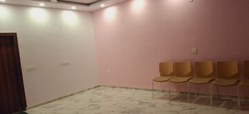 Room in 2 BHK Independent House at Gomti Nagar – for Rent