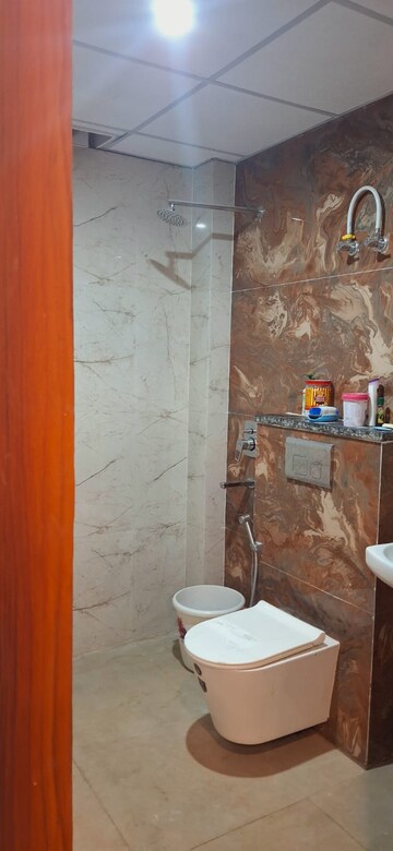 Furnished Amenities in 2 BHK Independent House at Gomti Nagar – for Rent
