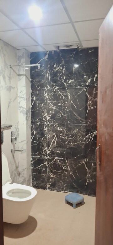 Bathroom in 2 BHK Independent House at Gomti Nagar – for Rent