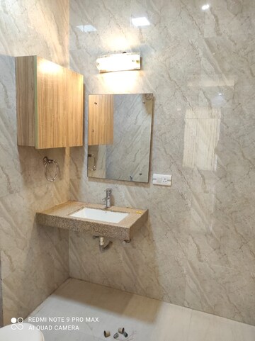 Bathroom in 1 BHK Builder Floor at Ansal Sushant Apartments, Sushant Lok I – for Rent