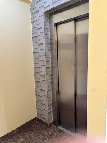  2 BHK Builder Floor at Kolkatta Gpo – for Sale