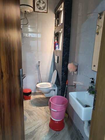 Attached Bathroom in 1 BHK Builder Floor at Sector 6, Dwarka – for Rent