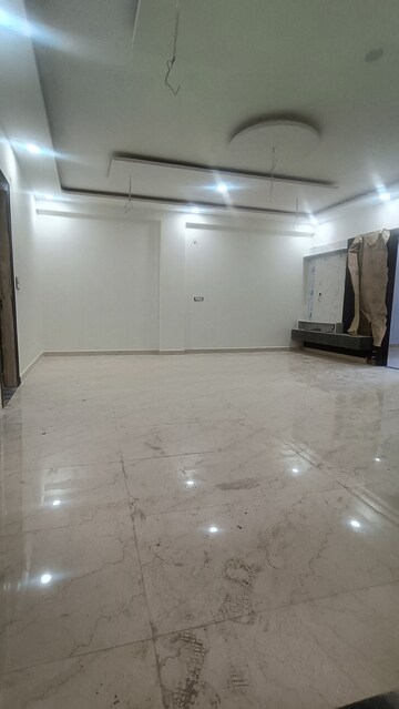 Room in 3 BHK Builder Floor at Chhapraula – for Sale