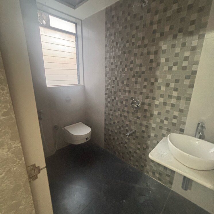 Bathroom, jp-hari-mangal-manor 2 Bedroom 670 Sq.Ft. Apartment In Ma Marg Mumbai 8304353