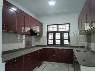 Kitchen in 4 BHK Builder Floor at Uppal Southend, Sector 49 – for Sale