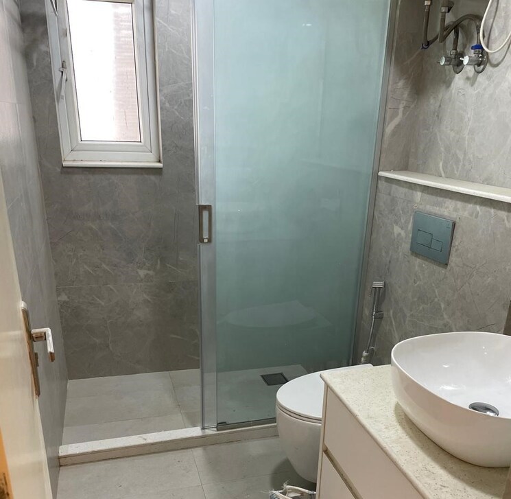 Bathroom, emaar-palm-gardens 3 Bedroom 1900 Sq.Ft. Apartment In Sector 83 Gurgaon 8304217