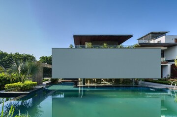 Swimming Pool in 4 BHK Villa at Ansari Road – for Sale