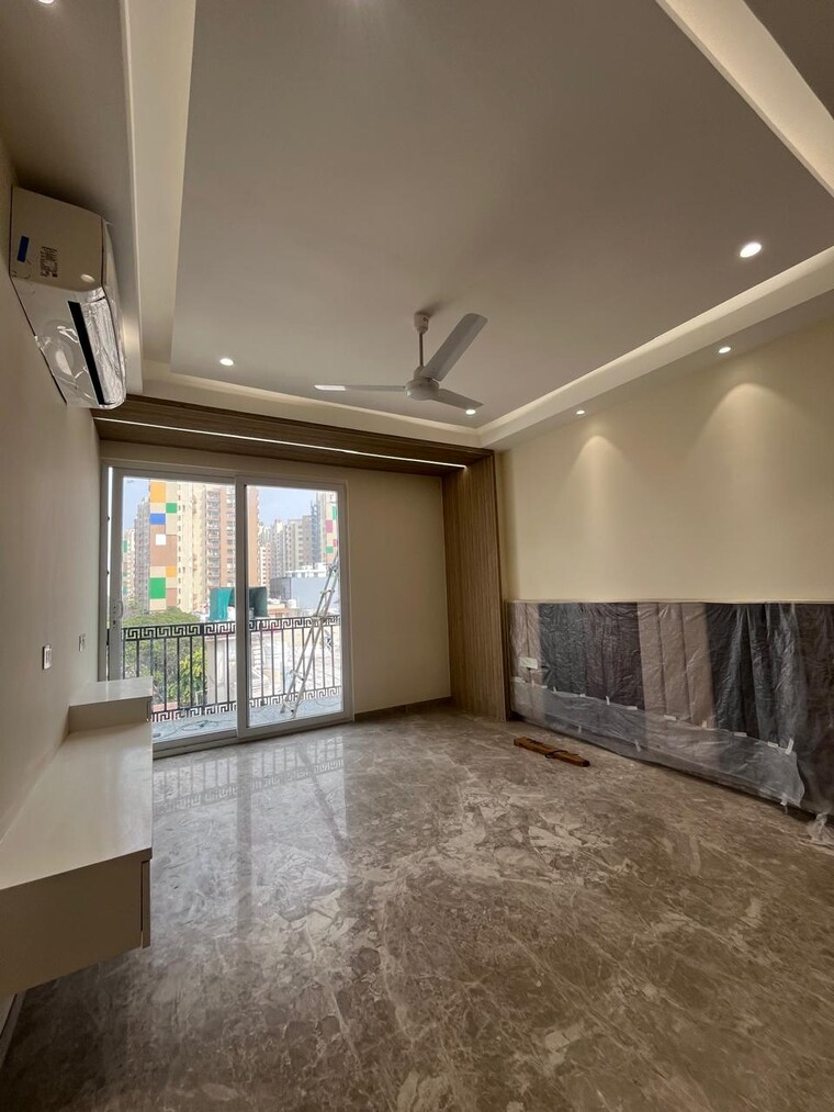 Room, ss-southend-floors 4 Bedroom 250 Sq.Ft. Builder Floor In South City 2 Gurgaon 8304475