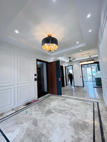Bedroom in 4 BHK Builder Floor at SS Southend Floors, South City 2 – for Sale