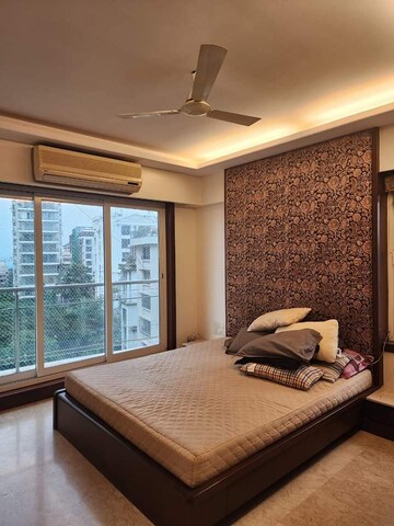 Bedroom in 2 BHK Apartment at Bandra West – for Rent