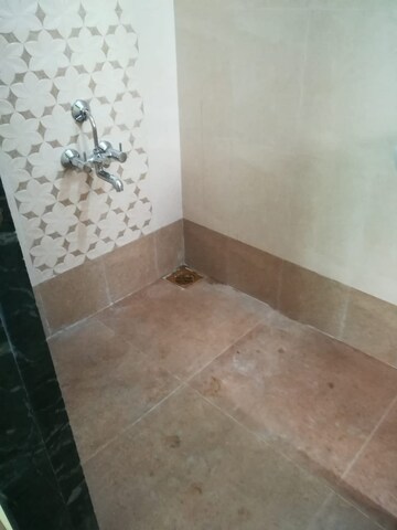 Room in 2 BHK Apartment at Kores Nakshatra, Vartak Nagar – for Rent