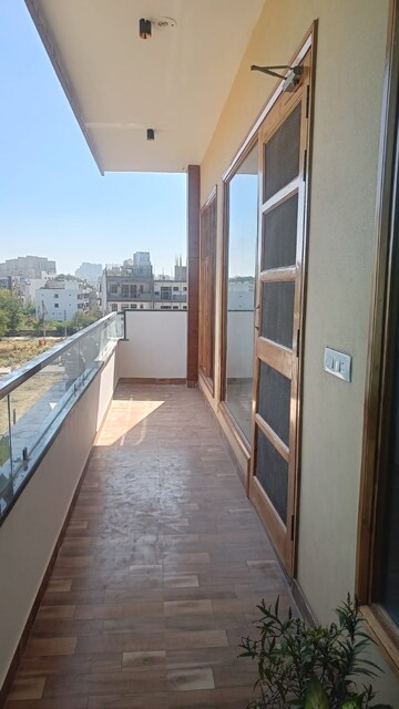 Balcony in 3 BHK Builder Floor at AEZ Aloha, Sector 57 – for Rent