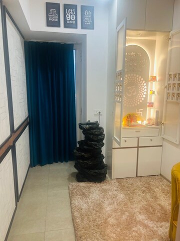 Room in 3 BHK Apartment at Emaar Digi Homes, Sector 62 – for Rent