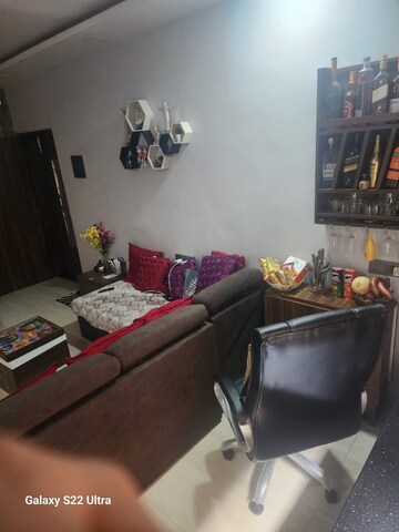 Bedroom in 2 BHK Apartment at Seawoods – for Sale