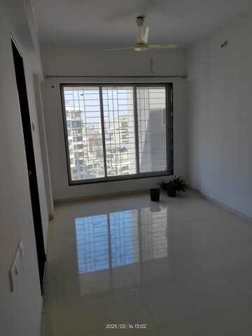 1 BHK Apartment For Rent in Swanand Apartment Kurla Mumbai  8304668