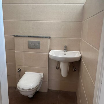 Bathroom in 2 BHK Apartment at Patiala Road – for Sale
