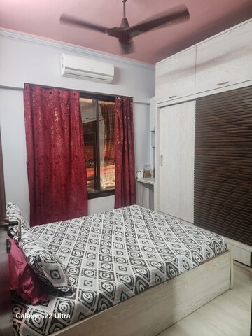 Bedroom in 2 BHK Apartment at Seawoods – for Sale