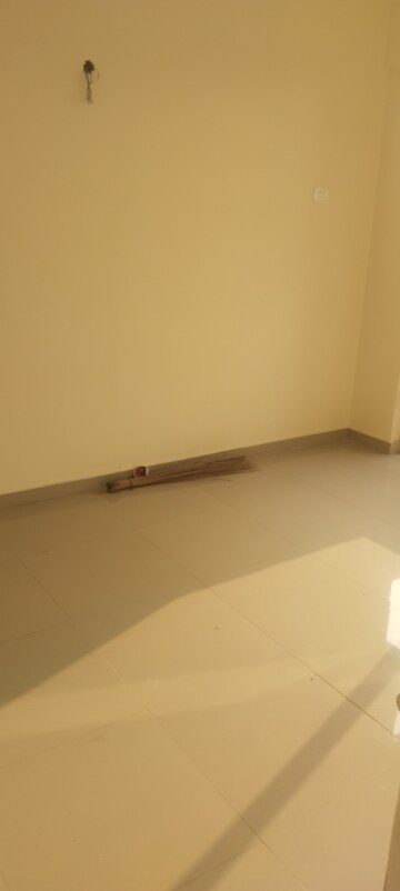 2 BHK Apartment For Rent in Pyramid Urban Homes 2, Sector 86