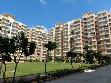 1 BHK Apartment For Rent in Breez Global Heights, Sohna Sector 33