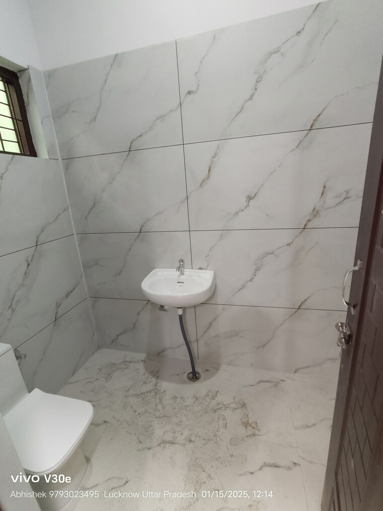 Bathroom, fazullaganj 2 Bedroom 1000 Sq.Ft. Independent House In Fazullaganj Lucknow 8304785