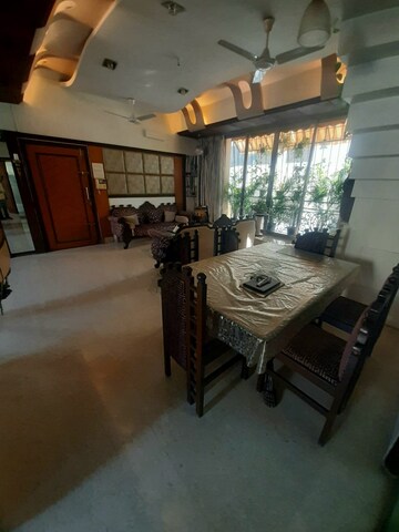 Living Room in 3 BHK Apartment at Khar West – for Rent