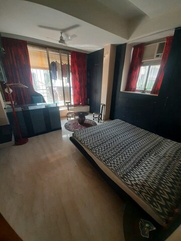 Bedroom in 3 BHK Apartment at Khar West – for Rent