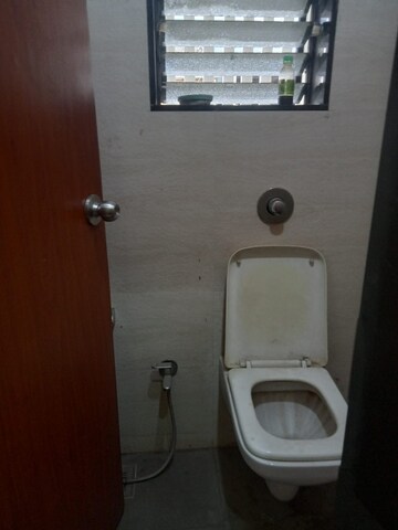Bathroom in 1 BHK Apartment at Chembur Heights, Chembur – for Rent