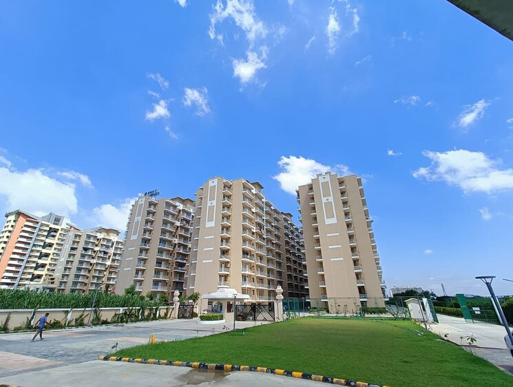 Exterior View, breez-global-heights 1 Bedroom 394 Sq.Ft. Apartment In Sohna Sector 33 Gurgaon 8304820