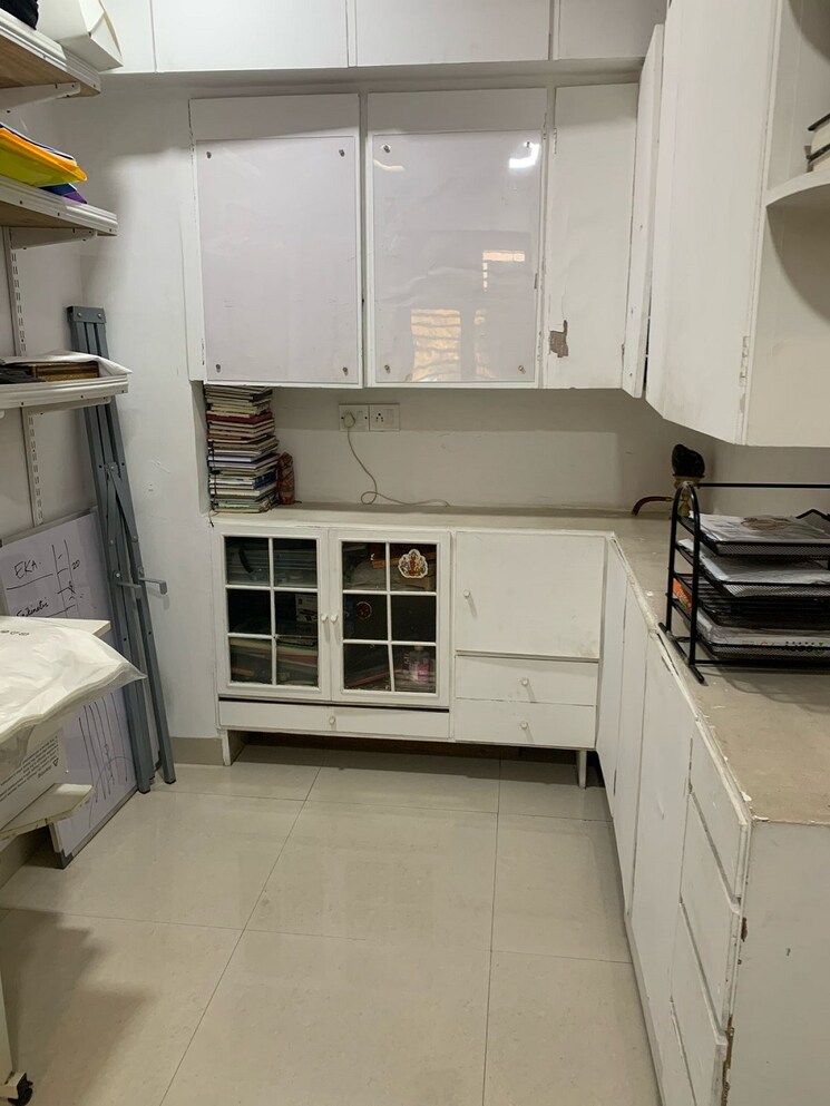 Kitchen, juhu 4 Bedroom 1400 Sq.Ft. Apartment In Juhu Mumbai 8304828