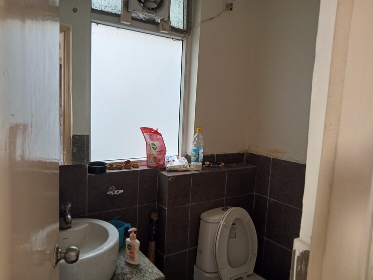 Master Bedroom, ardee-city 2.5 Bedroom 1213 Sq.Ft. Builder Floor In Sector 52 Gurgaon 8304847