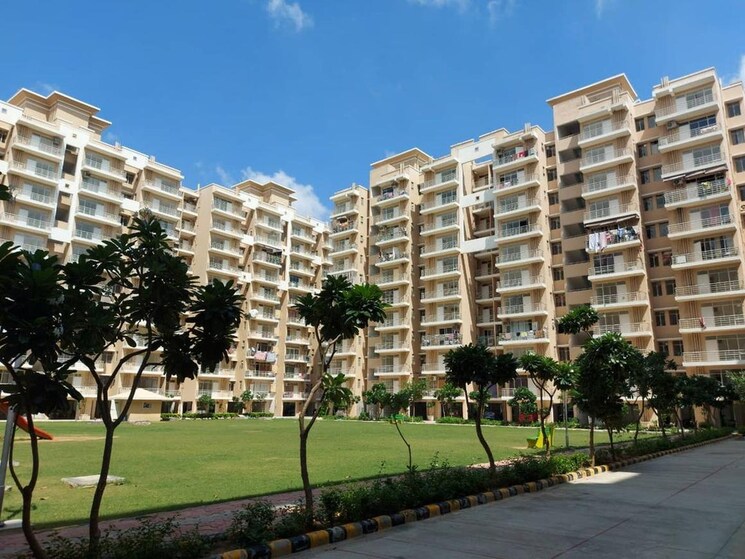 Exterior View, breez-global-heights 2 Bedroom 623 Sq.Ft. Apartment In Sohna Sector 33 Gurgaon 8304851