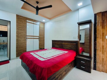Master Bedroom in 2 BHK Apartment at Ashok Nagar Complex Ashok Nagar, Ashok Nagar – for Rent