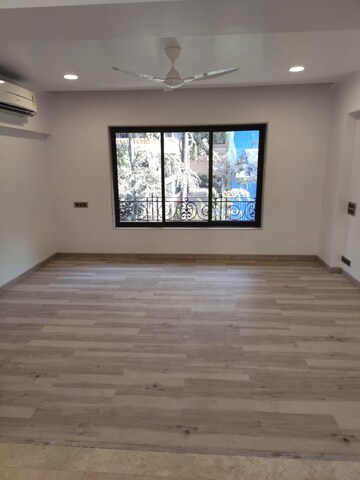 4 BHK Apartment For Rent in Bandra West