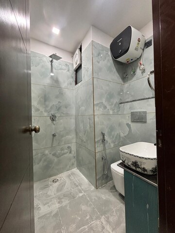 Bathroom in 4 BHK Builder Floor at Sector 42 – for Rent