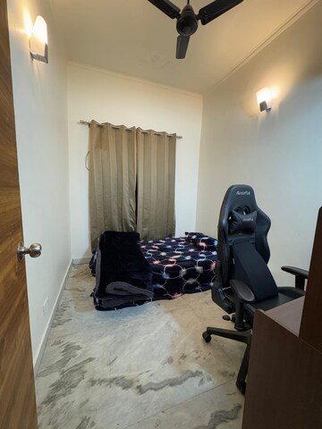 Living Room in 3 BHK Apartment at Kendriya Vihar, Sector 56 – for Sale