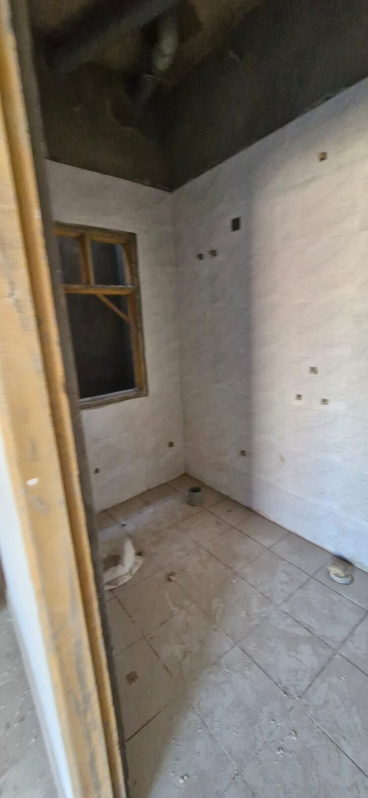 Bathroom, salarpur 3 Bedroom 1100 Sq.Ft. Builder Floor In Salarpur Noida 8304959