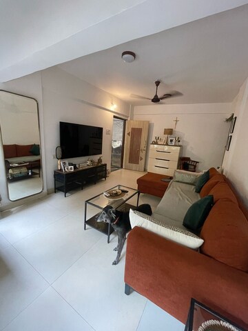 2 BHK Apartment For Rent in Bandra West