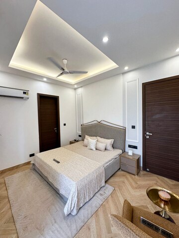 Bedroom in 3 BHK Builder Floor at Raj One Good Earth, Sector 71 – for Sale