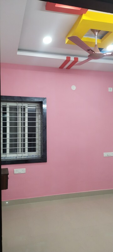 Room in 2 BHK Apartment at Pavani Laxmi Nivas, Madhapur – for Rent