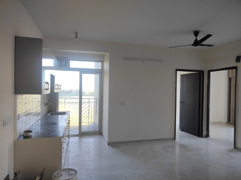 3 BHK 750 Sq.Ft. Apartment in Signature Global Grand Iva