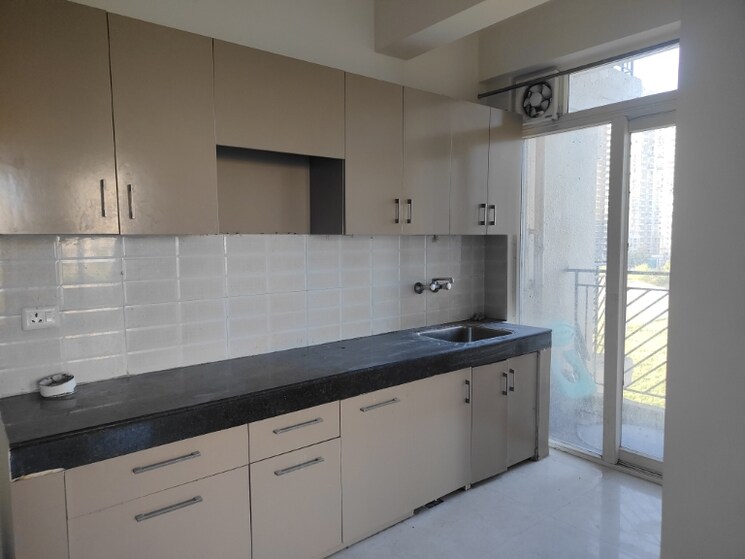 Kitchen, signature-global-grand-iva 3 Bedroom 750 Sq.Ft. Apartment In Sector 103 Gurgaon 8305094
