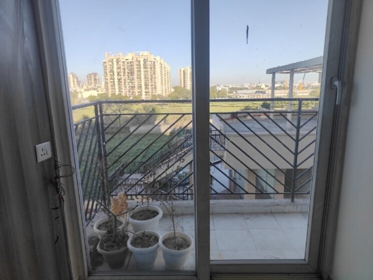 Balcony, signature-global-grand-iva 3 Bedroom 750 Sq.Ft. Apartment In Sector 103 Gurgaon 8305094