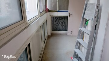 Balcony in 3 BHK Apartment at Parsvnath Green Ville, Sector 48 – for Rent