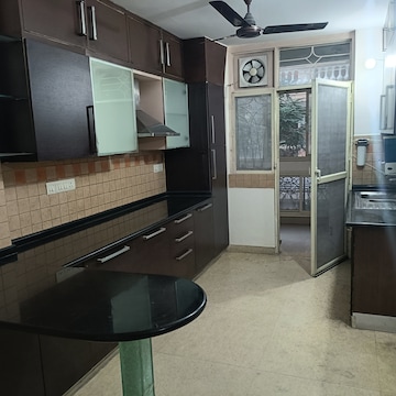 Kitchen in 3 BHK Apartment at Parsvnath Green Ville, Sector 48 – for Rent