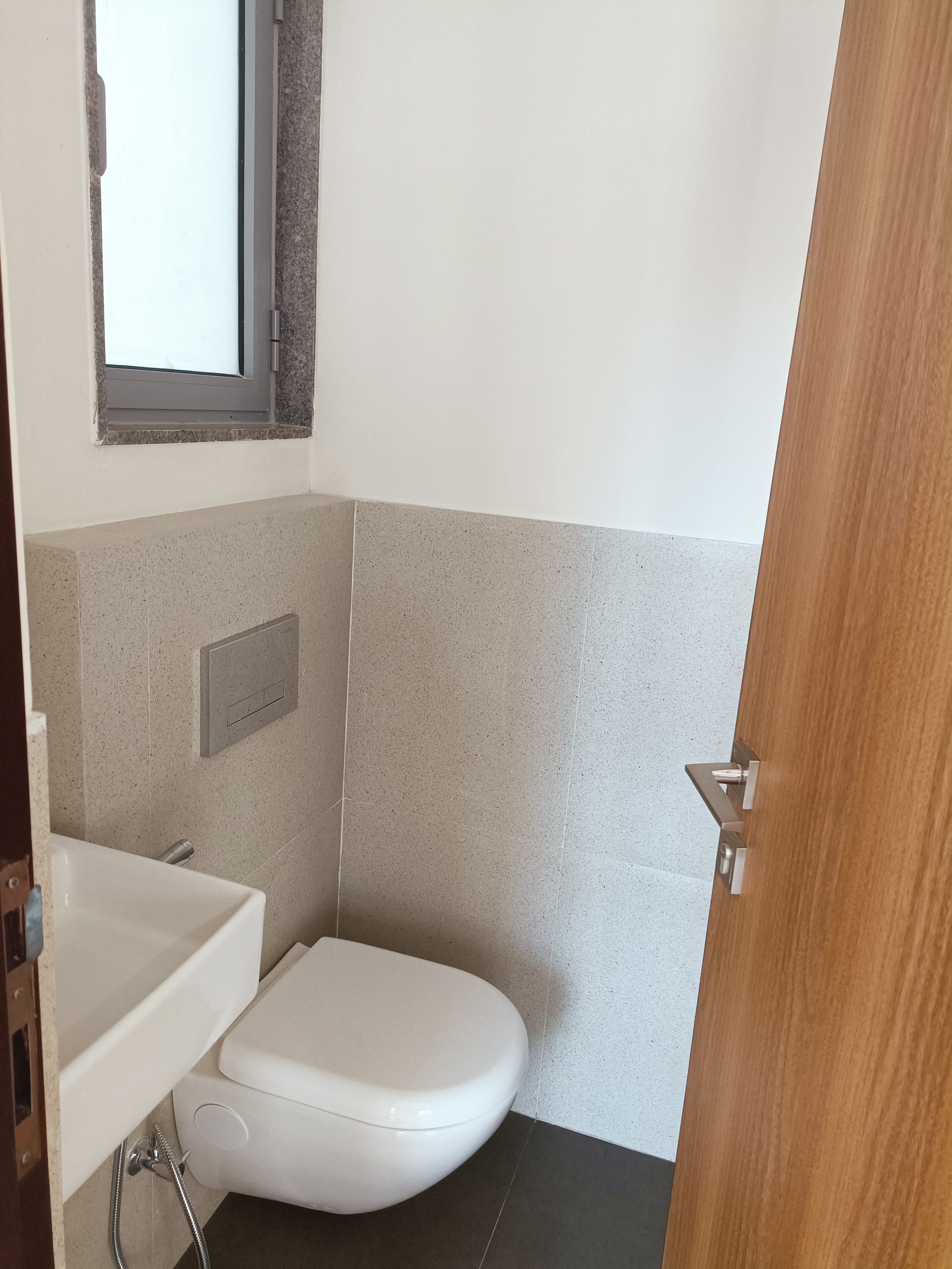 1.5 BHK + Pooja Room Apartment For Sale in Piramal Vaikunth