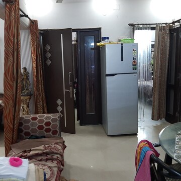 Living Room in 3 BHK Builder Floor at Green Park – for Rent